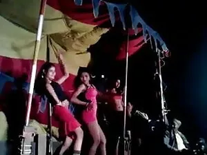 संचिका सफेद लड़की बी ...