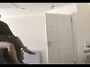 इतालवी माँ - हिंदी स ...