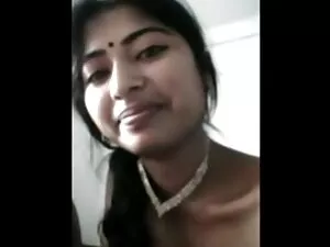 सेक्सी बीबी हिंदी मे ...