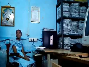 कैम पर हिंदी सेक्सी  ...