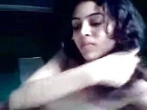 कुतिया कुतिया गड़बड़ ...