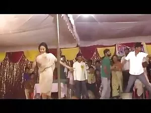 गिड़गिड़ाती सेक्सी म ...
