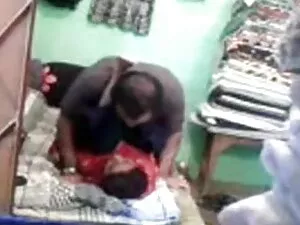 मोनिका के साथ ब्लो फ ...