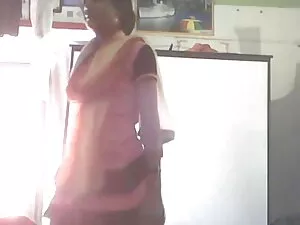 Puba लड़की सेक्सी मू ...