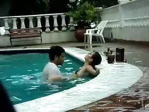 पोर्नपोरस डीप थ्रोट  ...