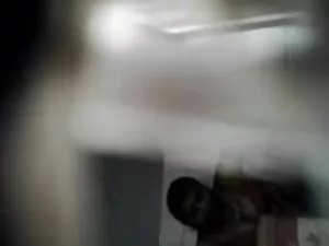 हॉट गर्ल मिलती हिंदी ...
