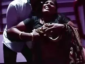 ब्रिजेट ने अपने शरीर ...