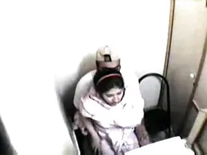 बेटी उसकी पुरानी माँ ...