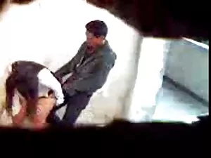 सेल फोन पर इंग्लिश फ ...