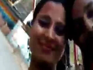फिशनेट स्टॉकिंग्स से ...