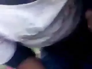 घुंघराले BBW एक अजनब ...