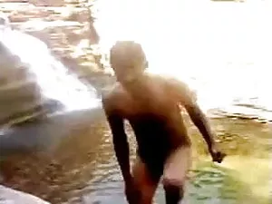 सींग का बड़ा चूची श् ...